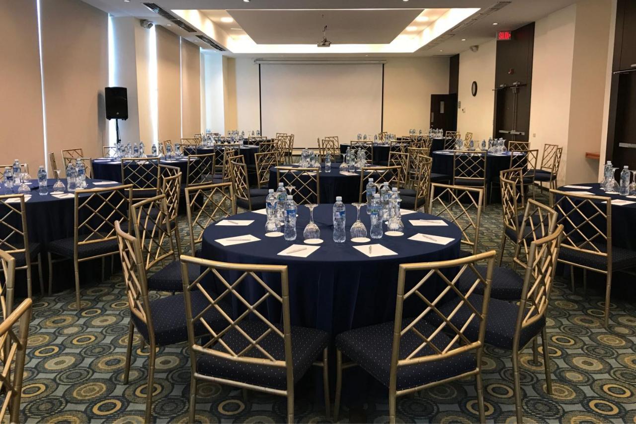 Courtyard By Marriott Guayaquil Ξενοδοχείο Εξωτερικό φωτογραφία