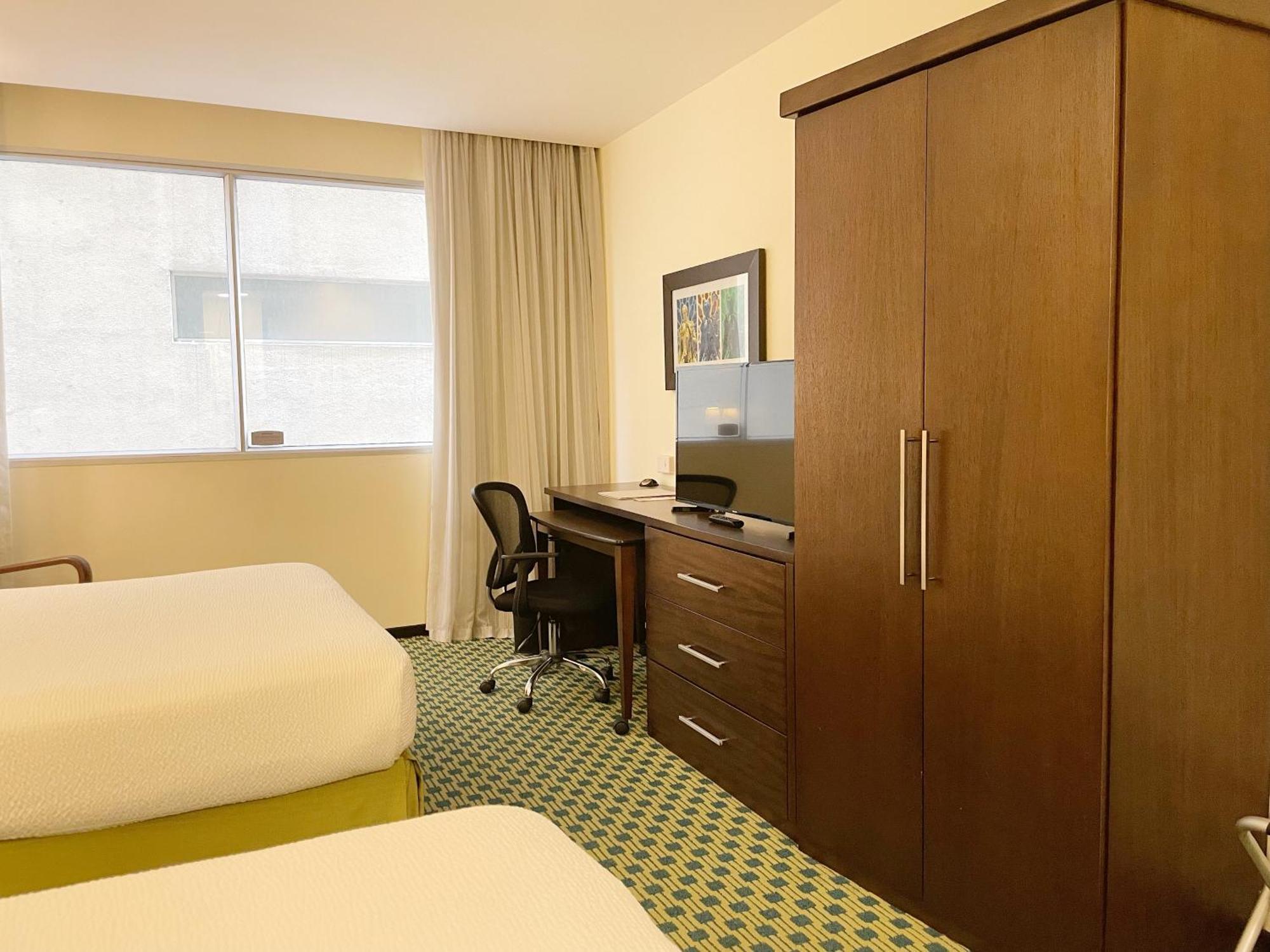 Courtyard By Marriott Guayaquil Ξενοδοχείο Εξωτερικό φωτογραφία